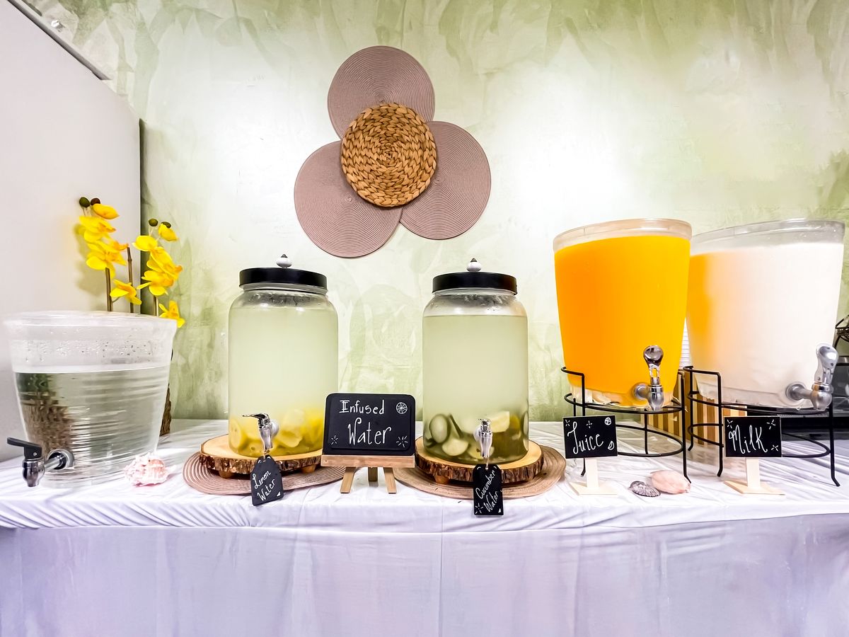 Drinks station at Hollywood Beach Hotels