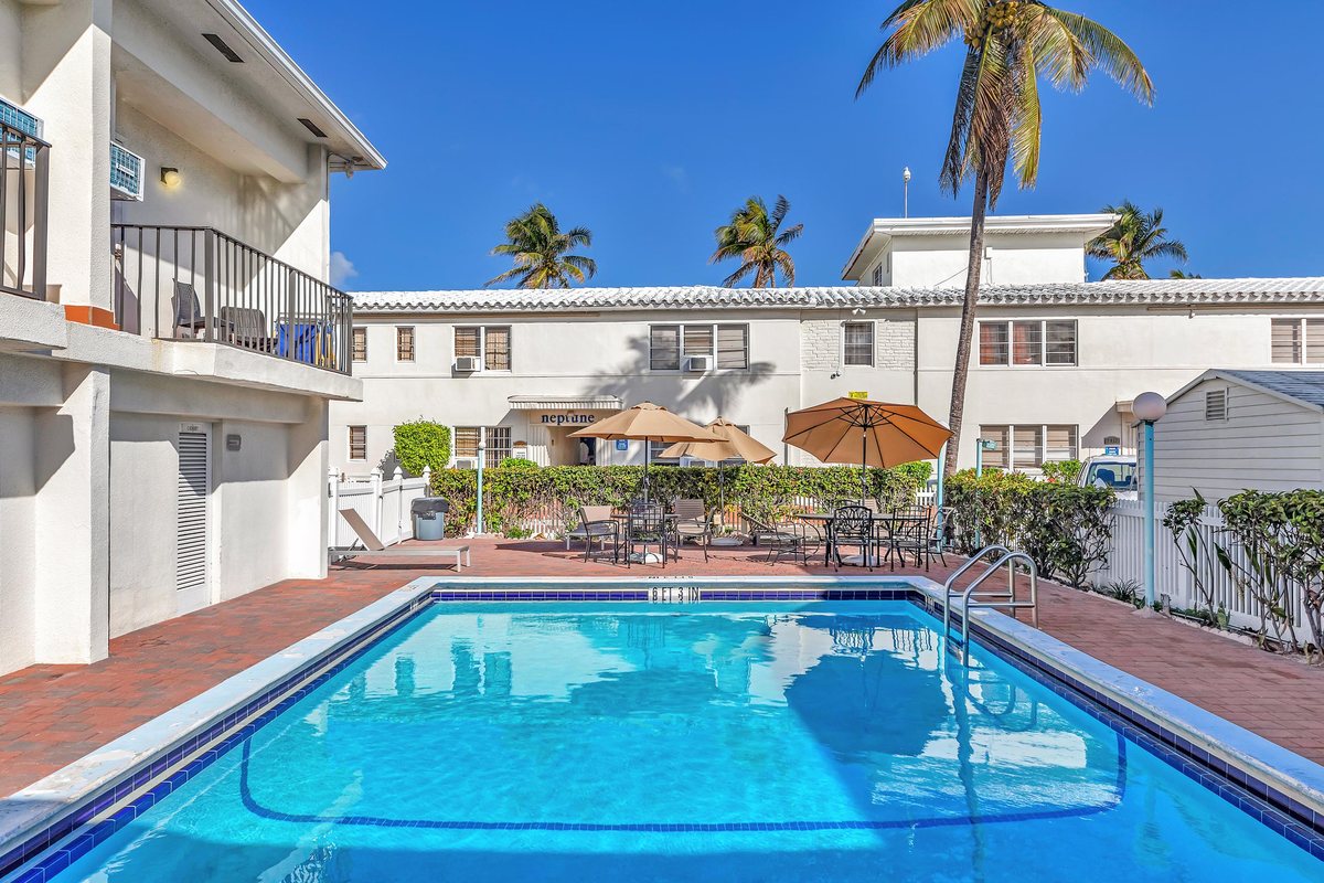 Neptune Poolside at Hollywood Beach Hotels